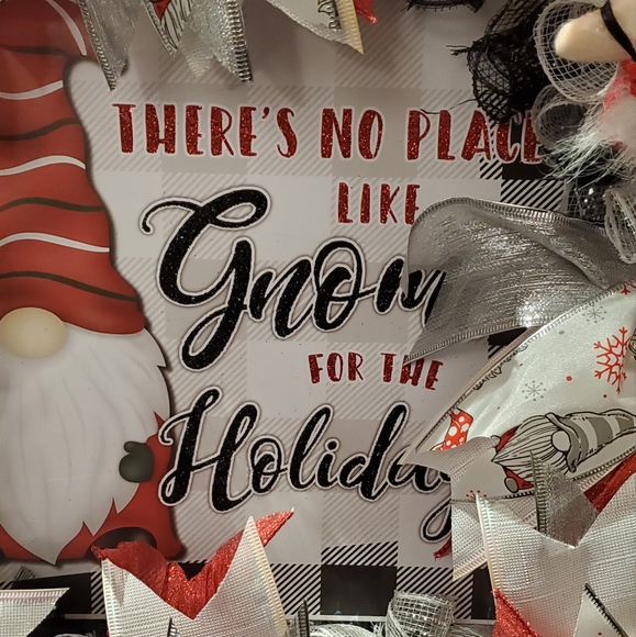 Hand crafted holiday wreath - Picture 4 of 4